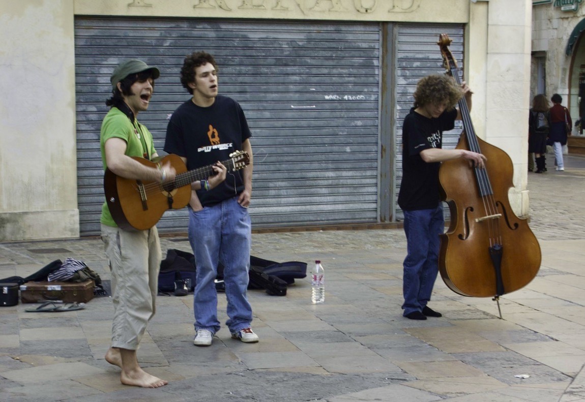 No shortage of street musicians