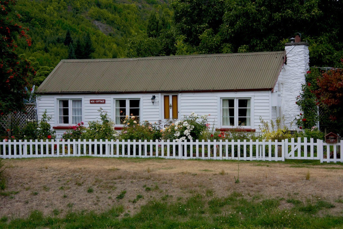 Arrowtown is full of old cottages